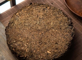 如何品饮黑茶？