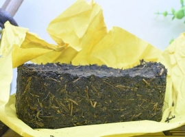 空腹喝黑茶刺激胃吗？